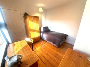 Room 3 – Bristol